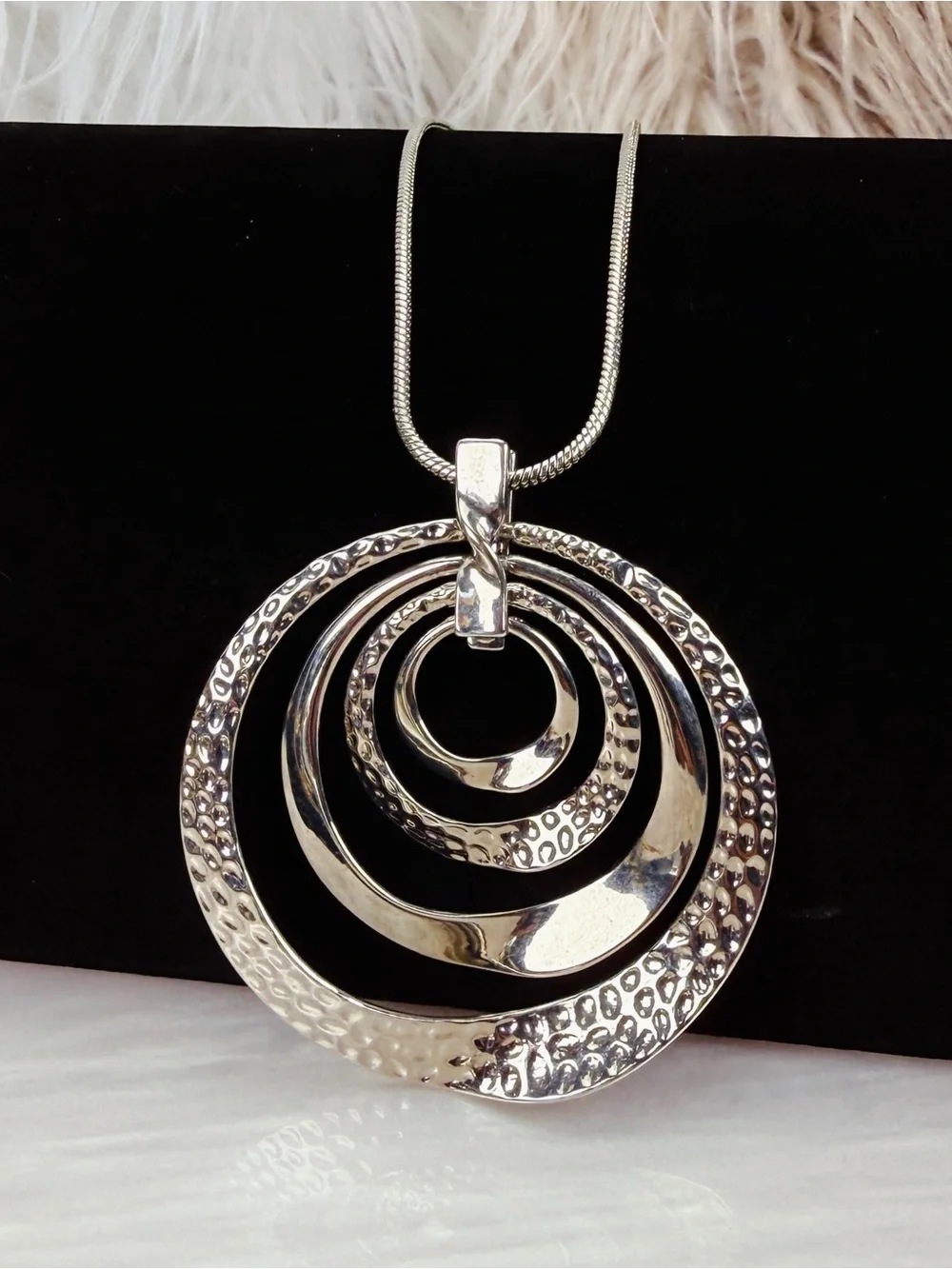 Silver Tone Concentric Circle Hammered Pendant Necklace Sculptural Statement